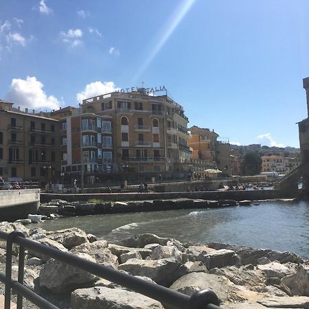 Near The Beach Rapallo Luaran gambar